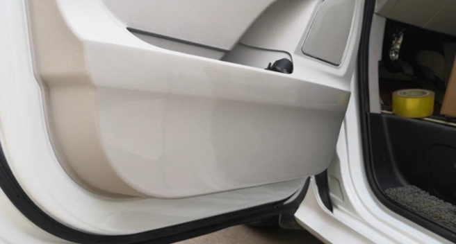 汽車(chē)犀牛皮保護(hù)膜